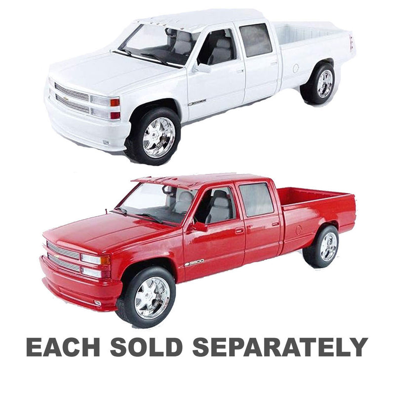 1997 Chevrolet Silverado Crew Cab 1:18 Model Car